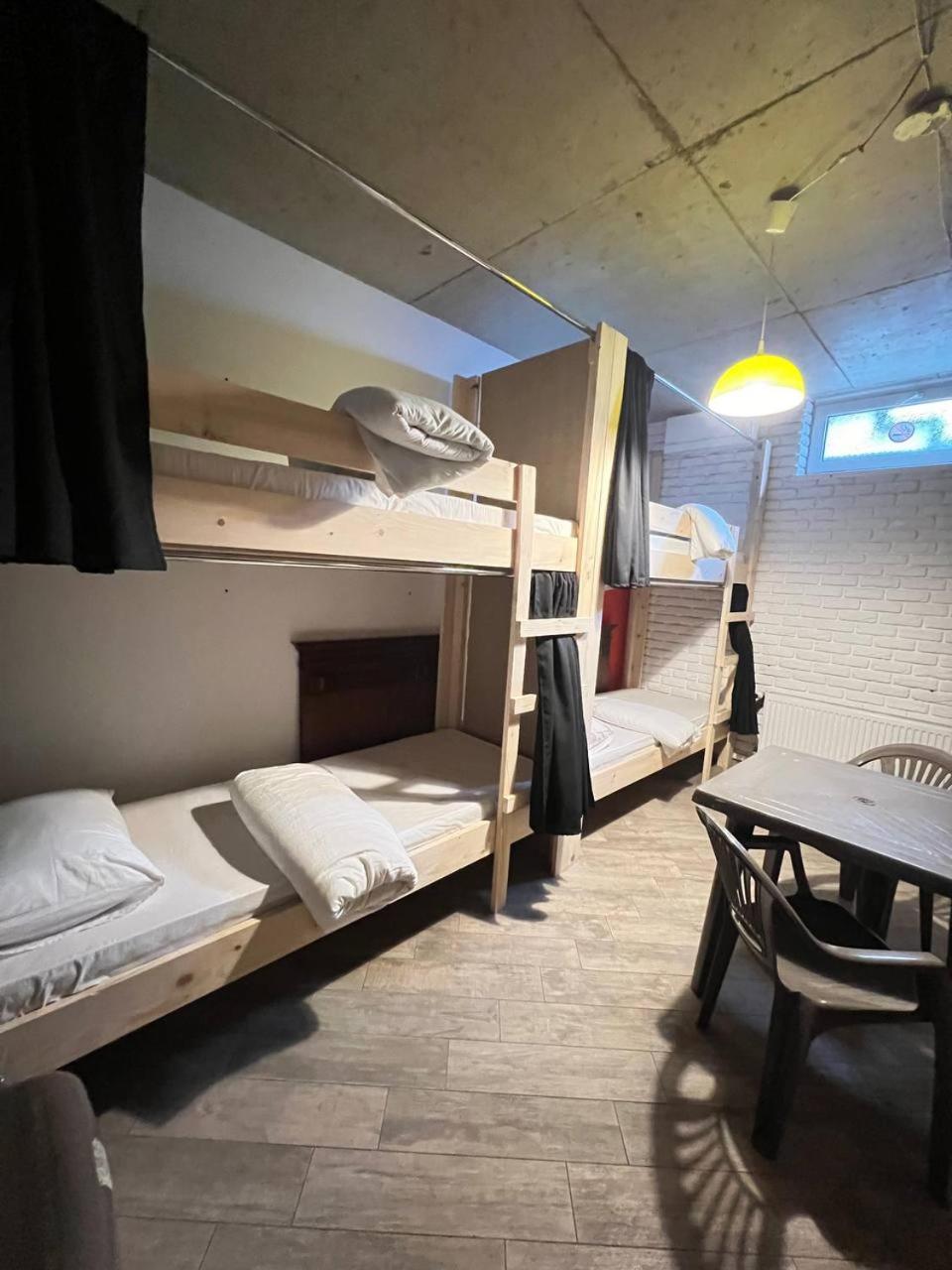 Moonlight Hostel Liov Exterior foto